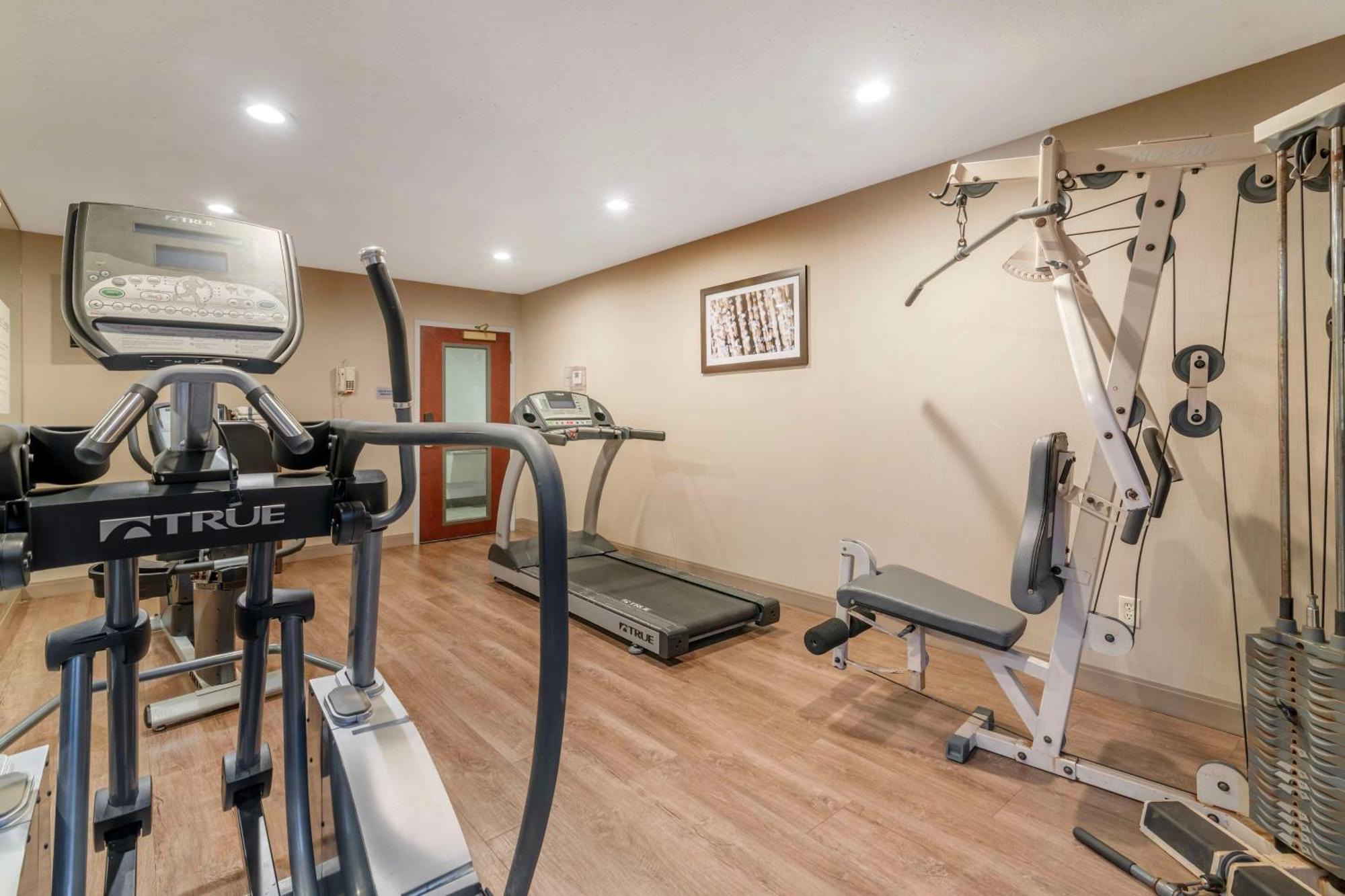 Best Western Liverpool-Syracuse Inn & Suites Eksteriør billede